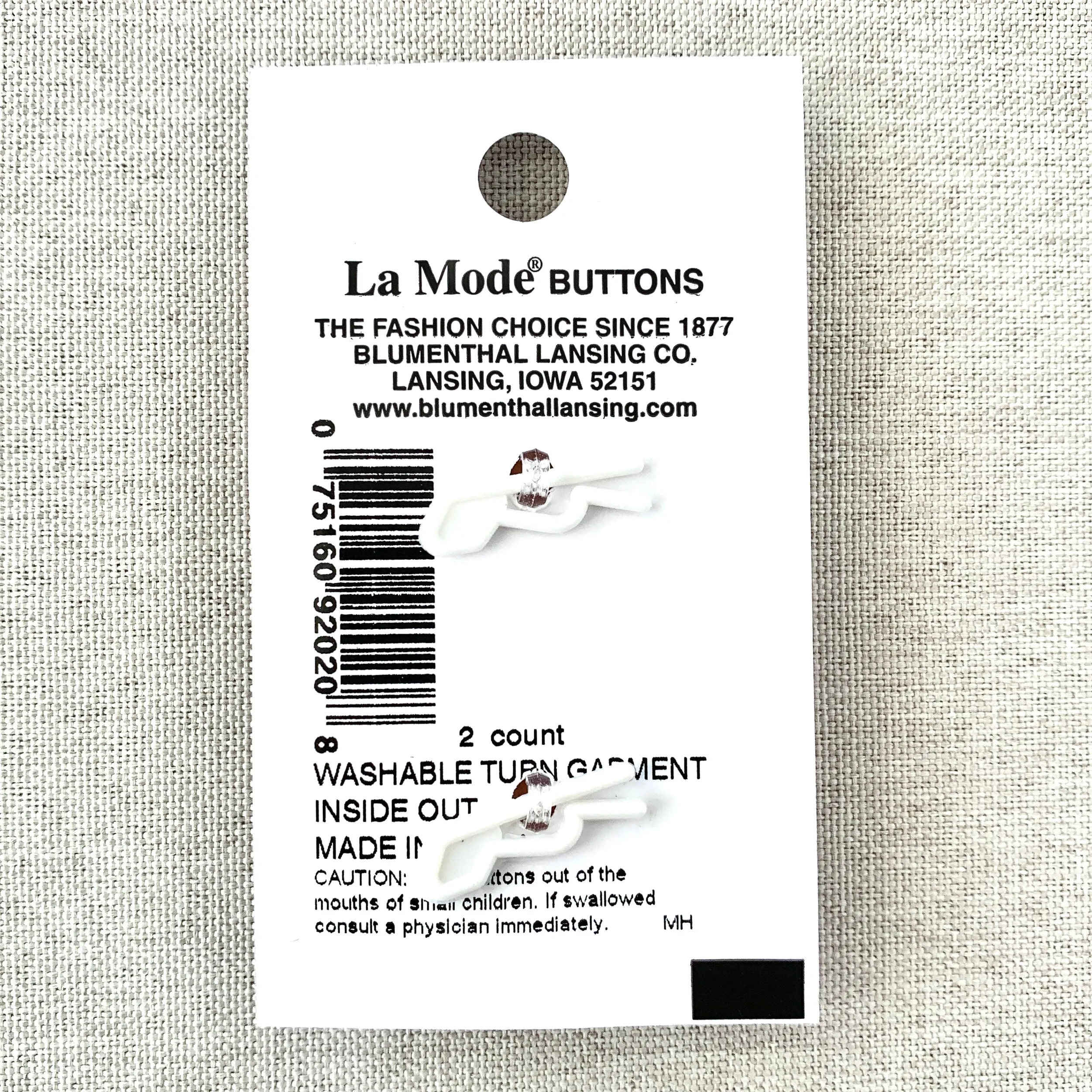 1459 Basketball - La Mode - 1 Hole - Shank - Assorted Sizes