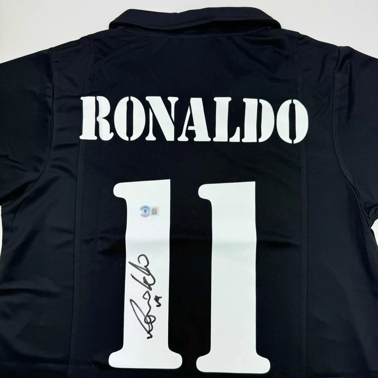 Autographed/Signed Ronaldo Nazario Real Madrid Black Soccer Jersey Beckett COA
