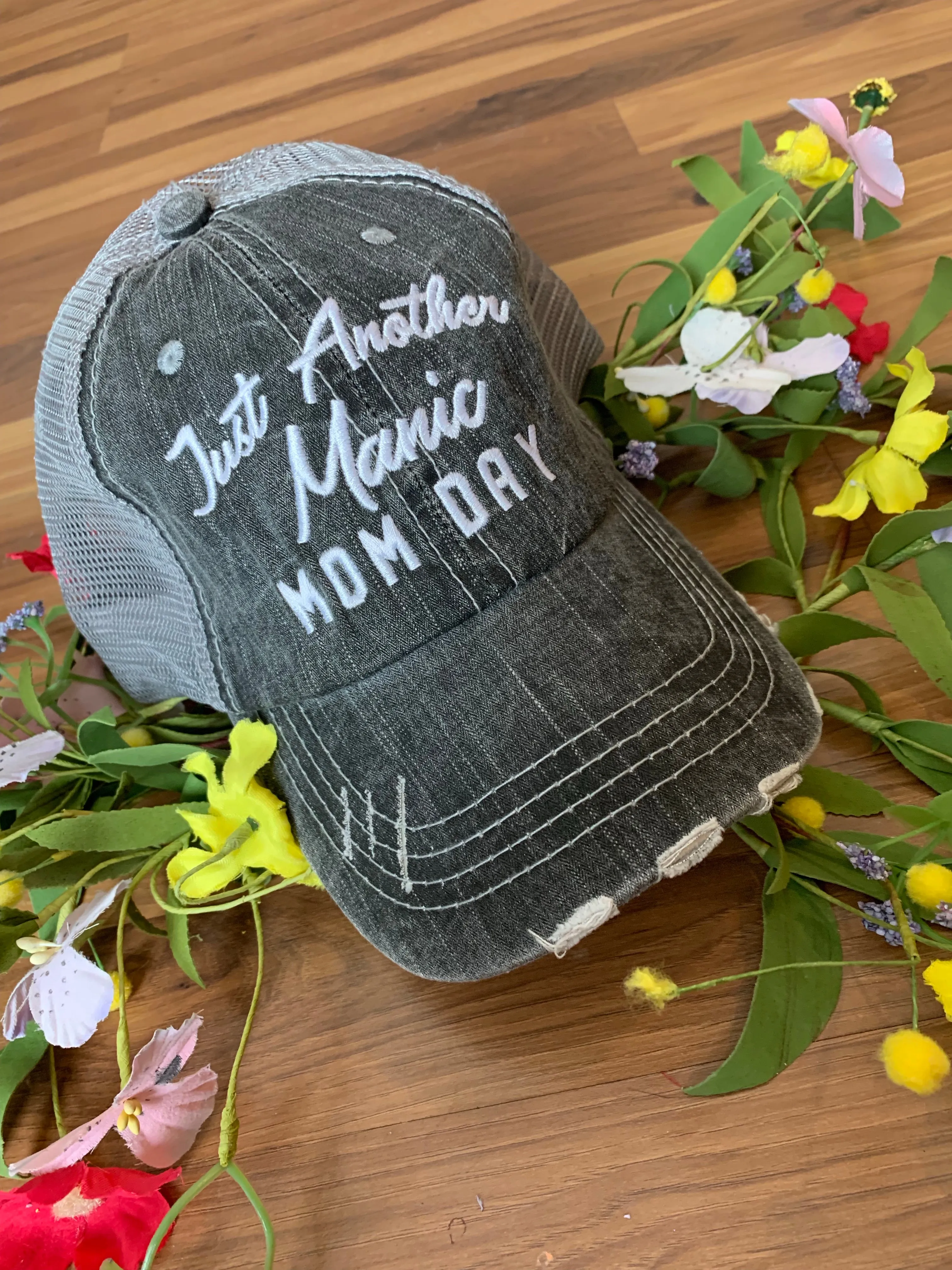 Hats and T-shirts { Just another manic mom day }