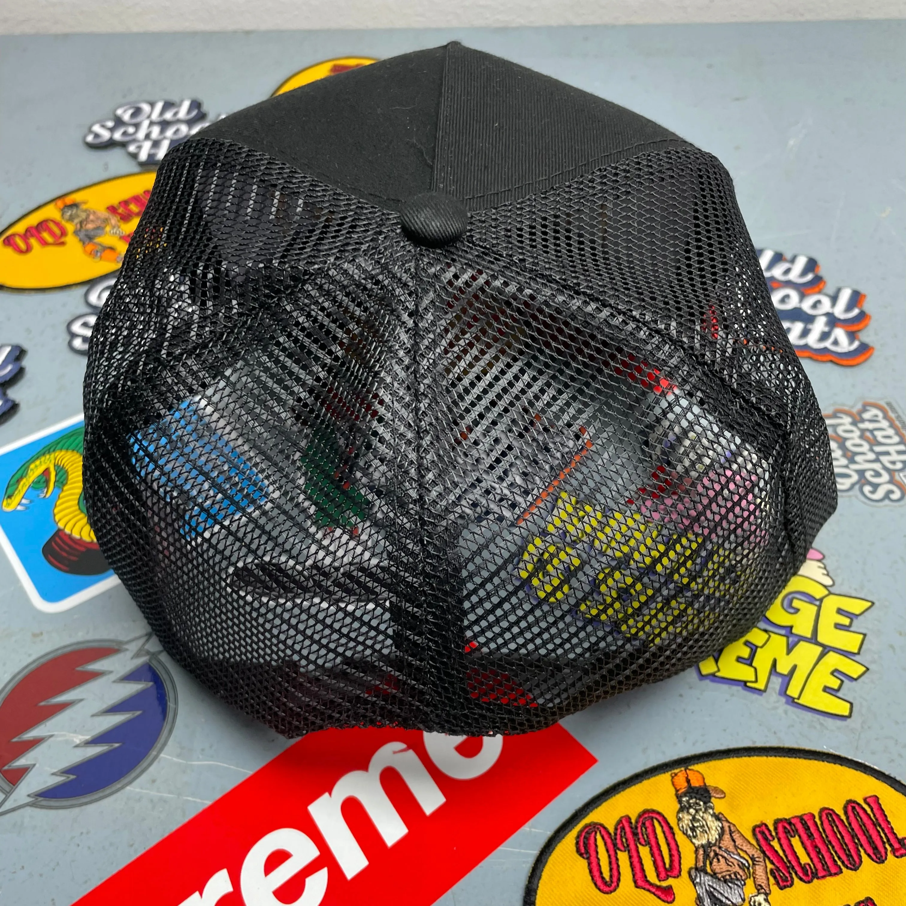 Lemme Get A Pack Of Reds And $10 On Pump 6 Vintage Custom Embroidered Black Snapback Mesh Trucker Cap Novelty America USA Funny humor