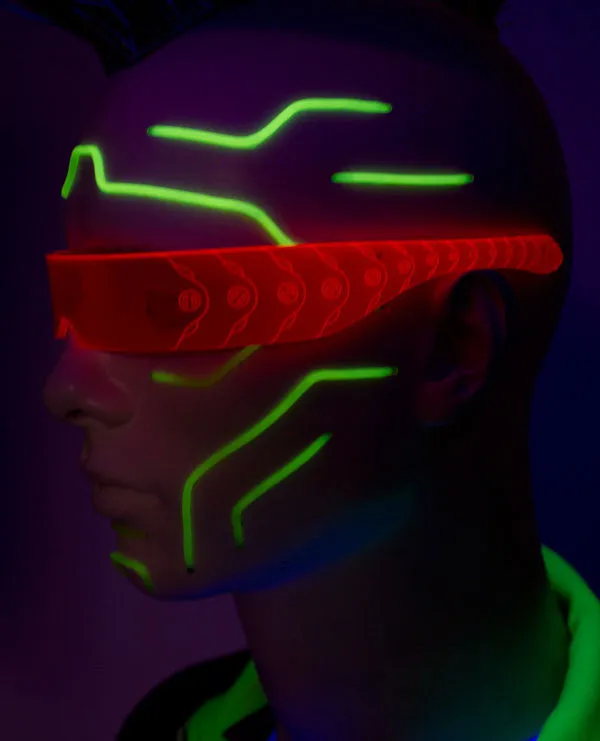 SCREW VISOR