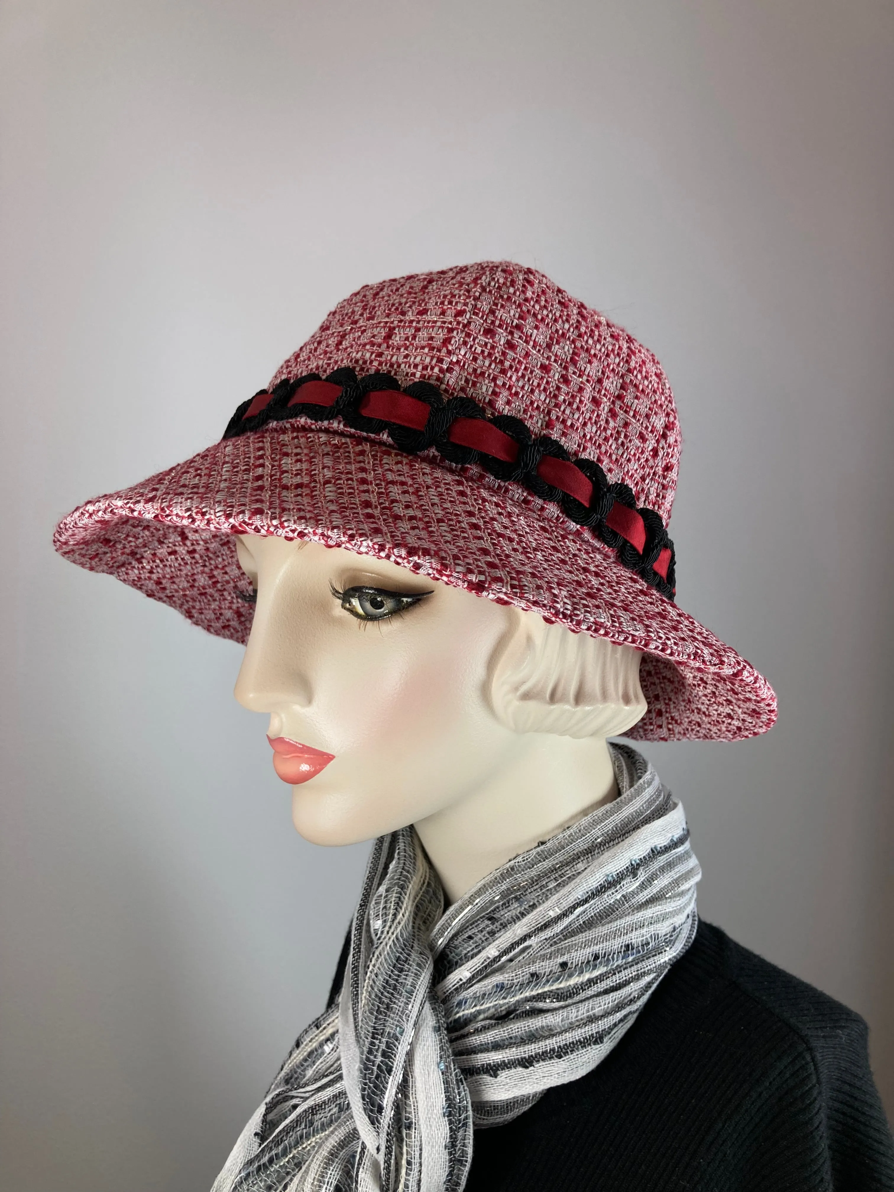 Slow Fashion Hat. Red White Downton Abbey hat. Medium brim hat. Ladies statement hat. Womens Wool hat. Dressy womens hat red white black