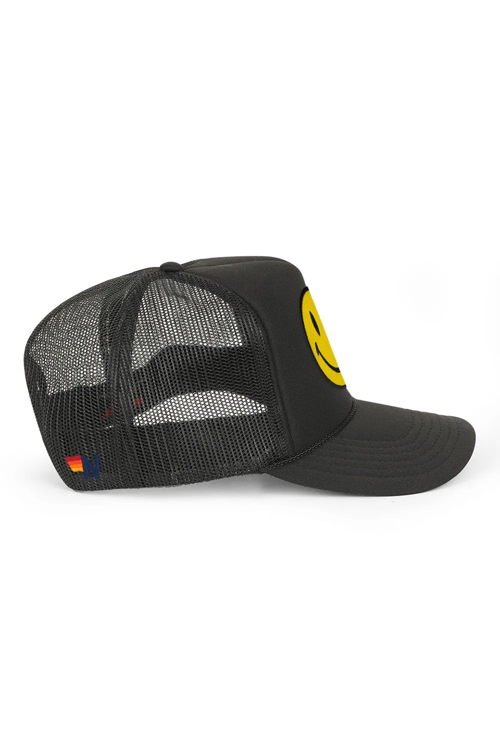 SMILEY VINTAGE TRUCKER HAT