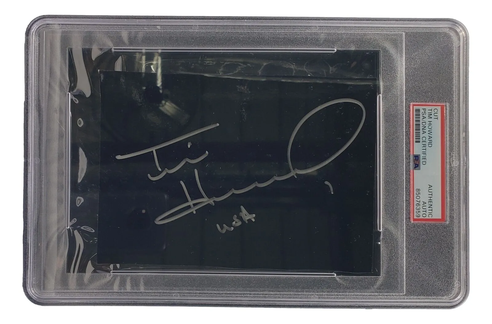 Tim Howard Signed Slabbed USA Soccer Cut Signature PSA/DNA 85076359