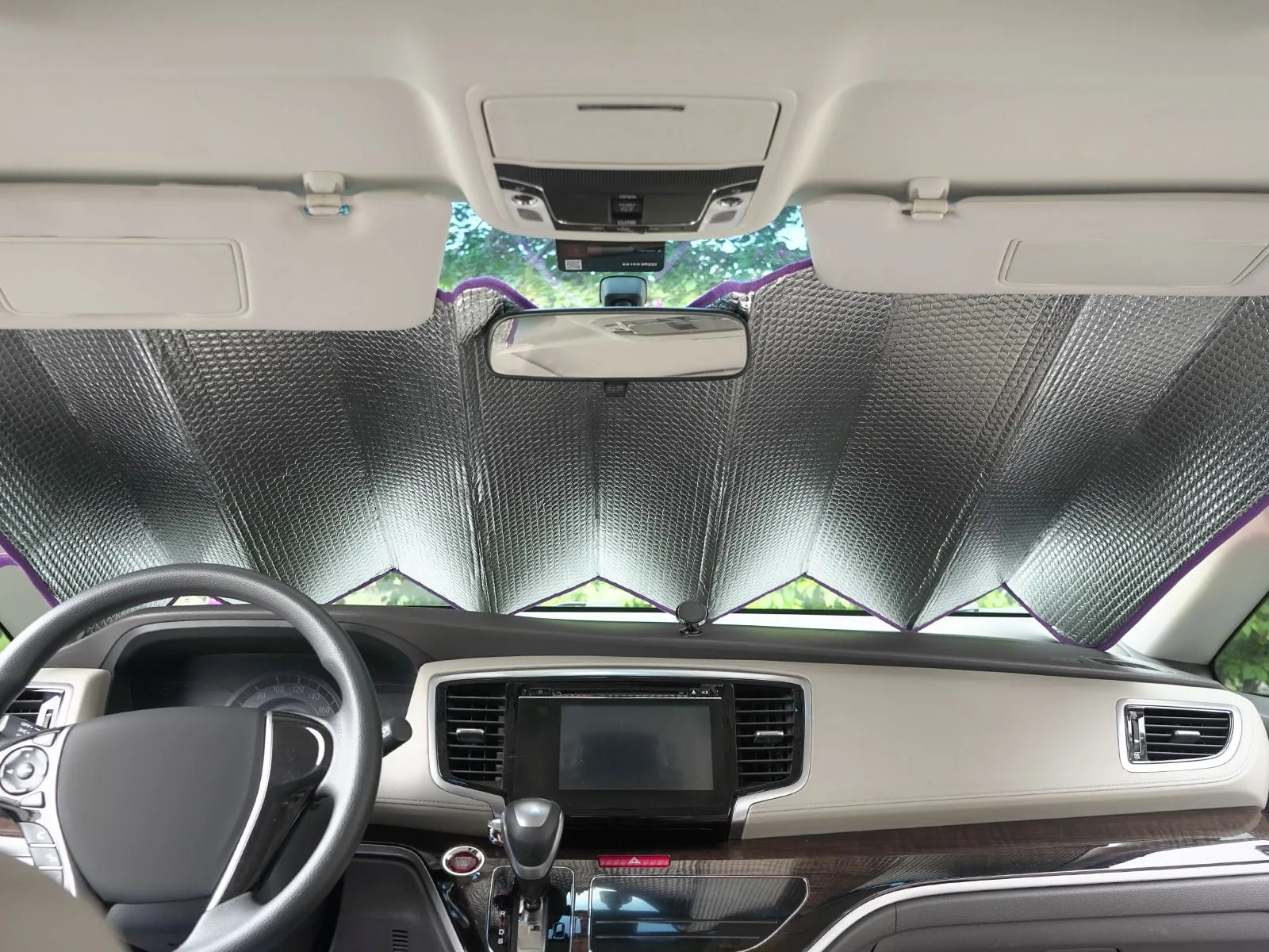Universal Sun Shade Sedan SUV Hatchback Liftback Purple Butterfly 63'' x 28.5''